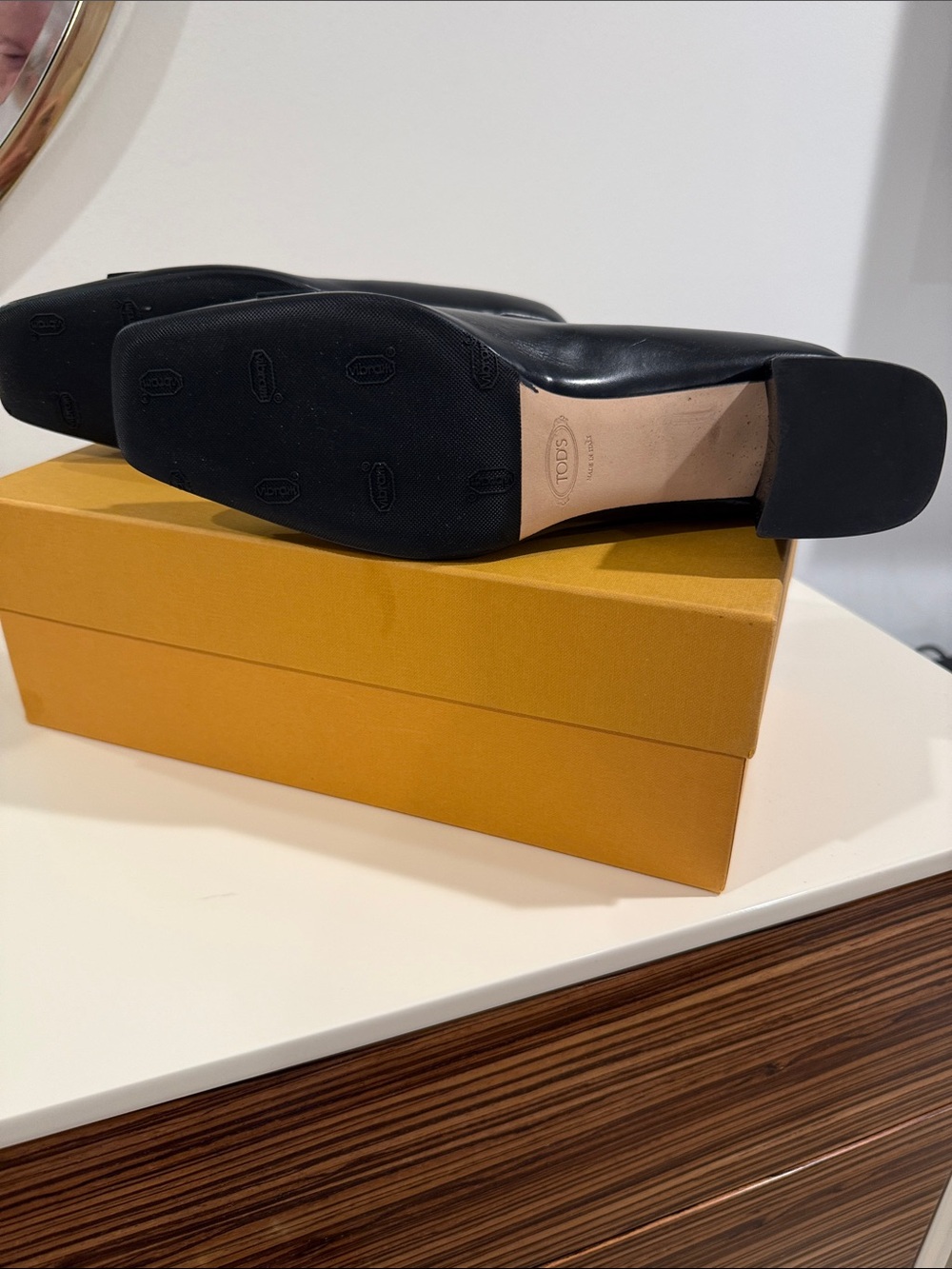 TOD'S Black Leather Block Heel Pumps with Gold Chain Accent Size 41 New in Box